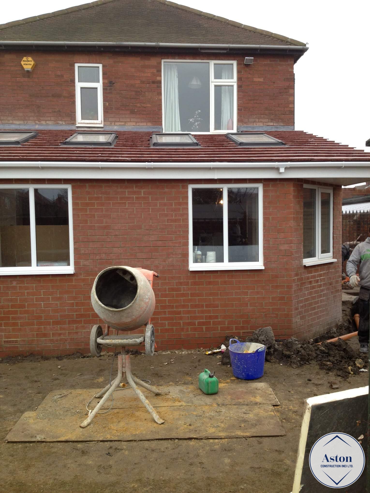 4m Projection Extension Aston Construction (NE) Ltd.
